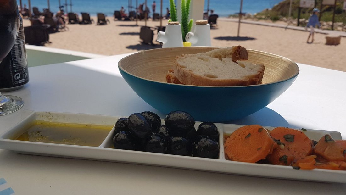 Cabanas Beach, disfrutando de la comida en las playas del Algarve