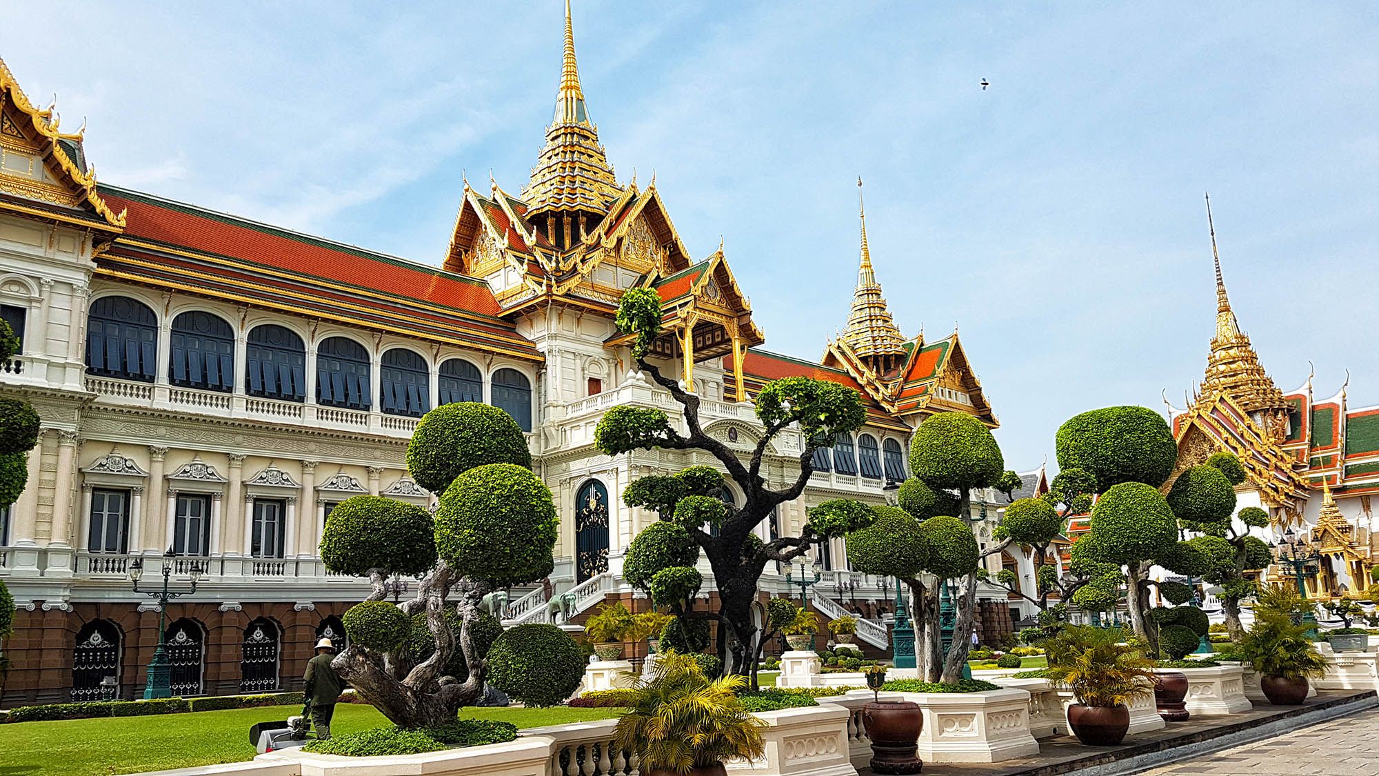 Как называется бангкок. Королевский дворец в Бангкоке. Тайланд Бангкок. Бангкок архитектура. Достопримечательности Тайланда Бангкок.