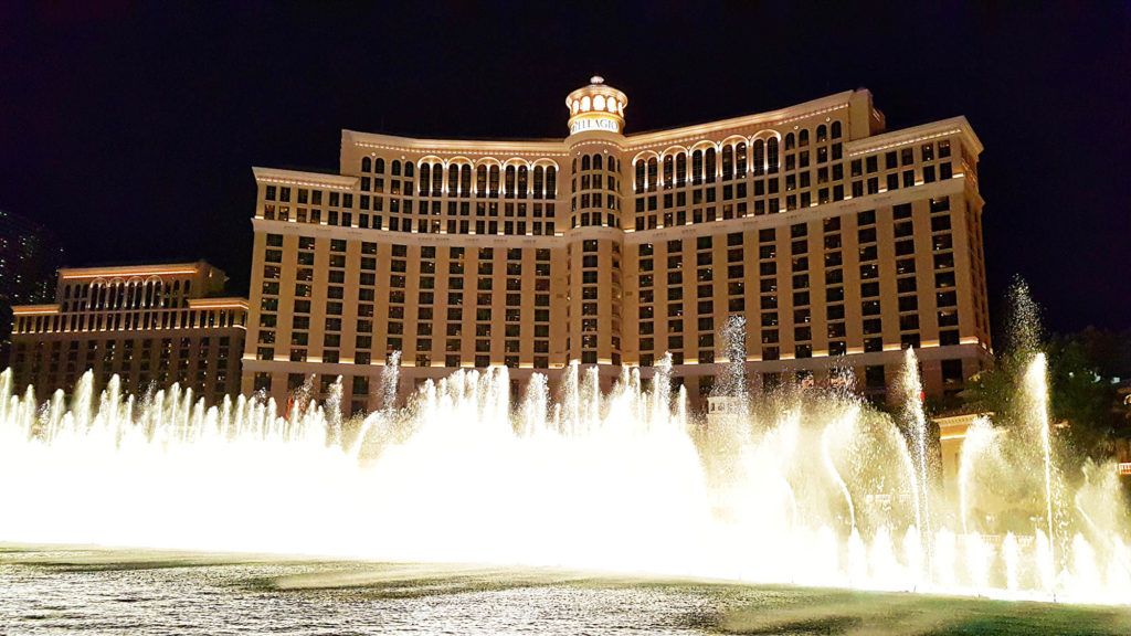 El Bellagio y su famosa fuente - Qué hacer en Las Vegas