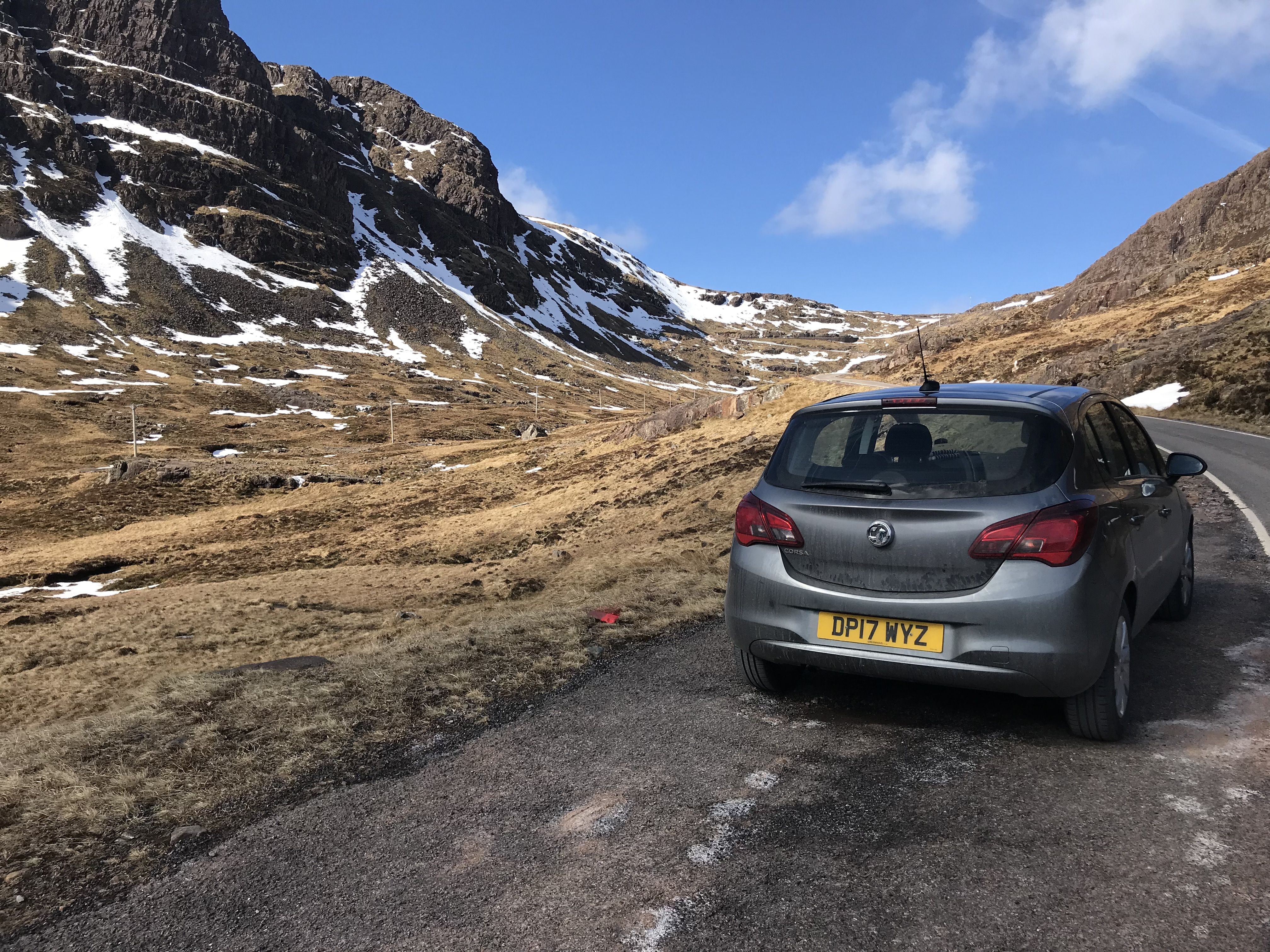 Consejos para conducir por la izquierda en Escocia [VÍDEO]