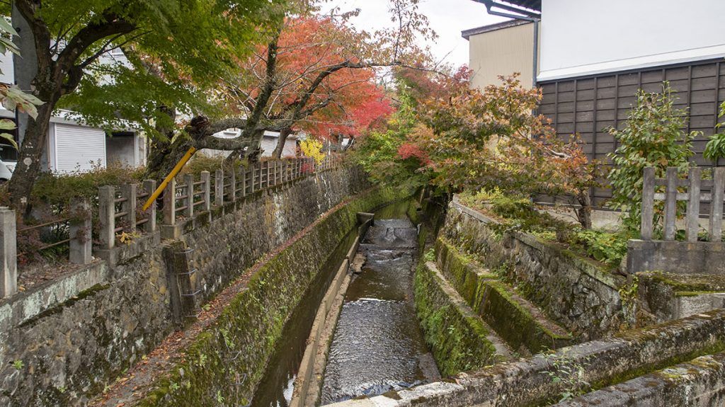 Qué ver en Takayama: canales de Takayama