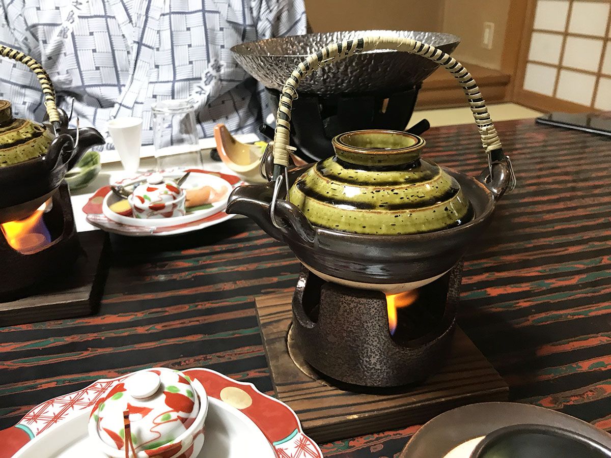 La cena en Yunoshimakan