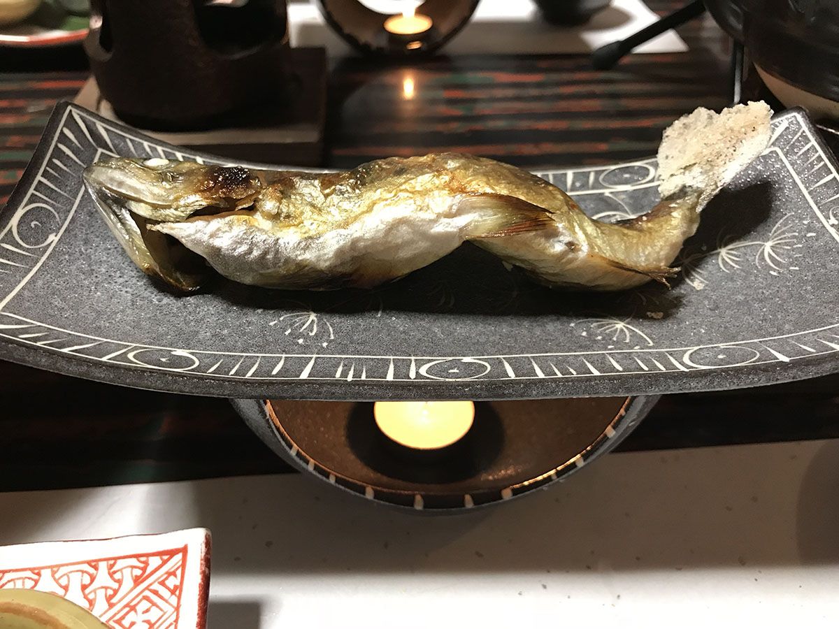 La cena en Yunoshimakan