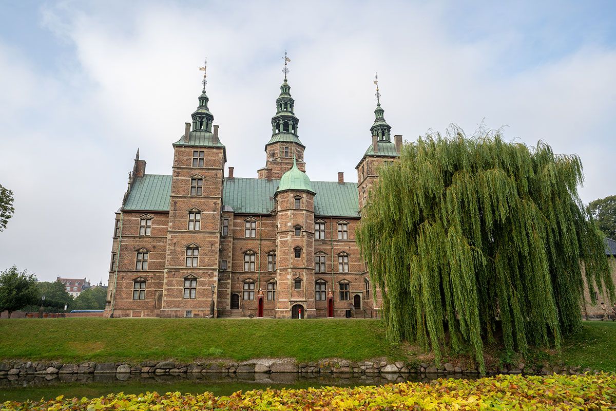 Dónde dormir en Copenhague 🛏️ [MEJORES ZONAS + RECOMENDACIONES]
