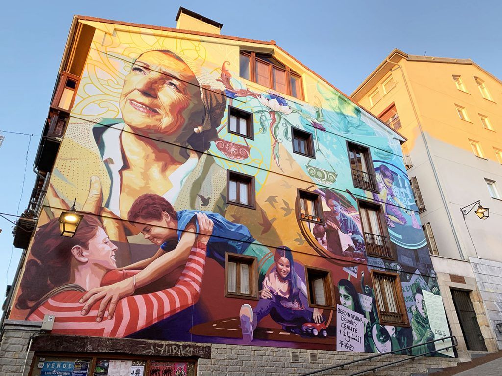Qué ver en Vitoria: Murales de la ciudad