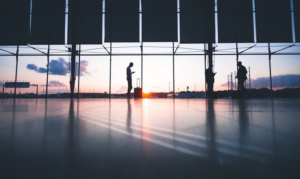¿Qué pasa si pierdes un vuelo de conexión? Conoce tus derechos y reclama