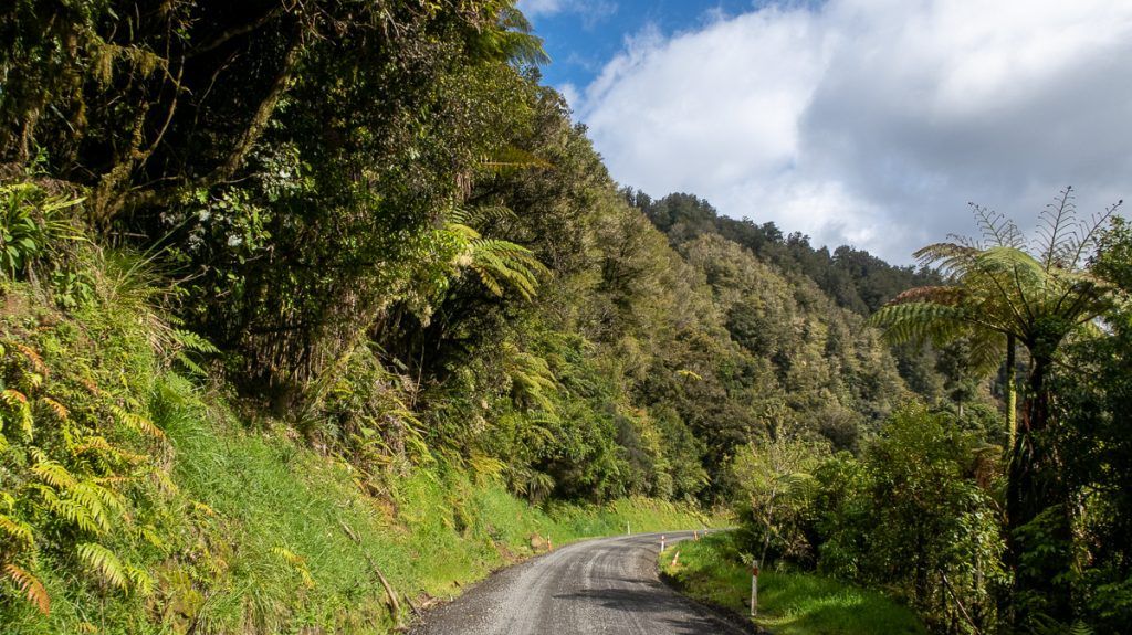 Etapa 3 por NZ entre la Forgotten World Highway y Wellington