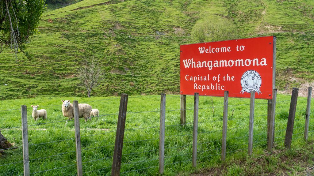 Etapa 3 por NZ entre la Forgotten World Highway y Wellington: Whangamomona
