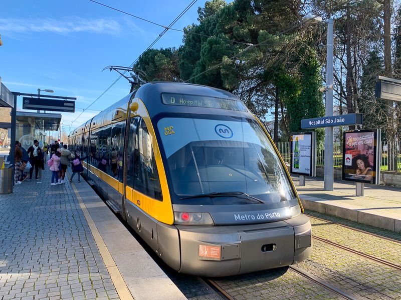 Cómo moverse por Oporto: metro