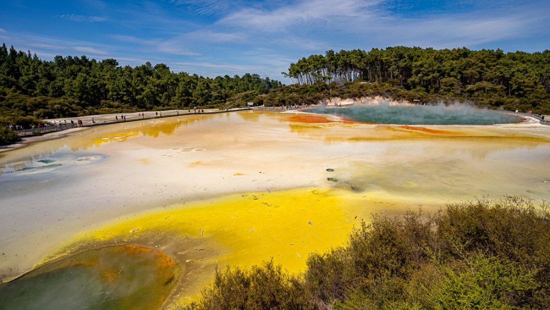 ▷ Visitar Wai-O-Tapu: cómo llegar, horario, precios e info útil