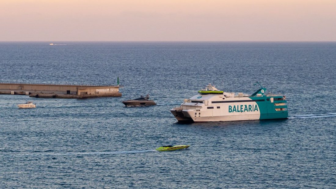 ▷ Cómo ir de Ibiza a Formentera BARATO y rápido (la mejor opción)