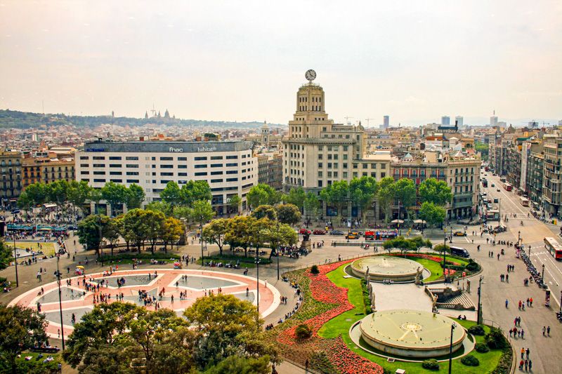 Los 10 mejores FREE tours por Barcelona gratis y en español