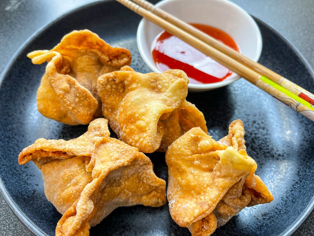 Receta de crispy wonton tailandés o kiew grob