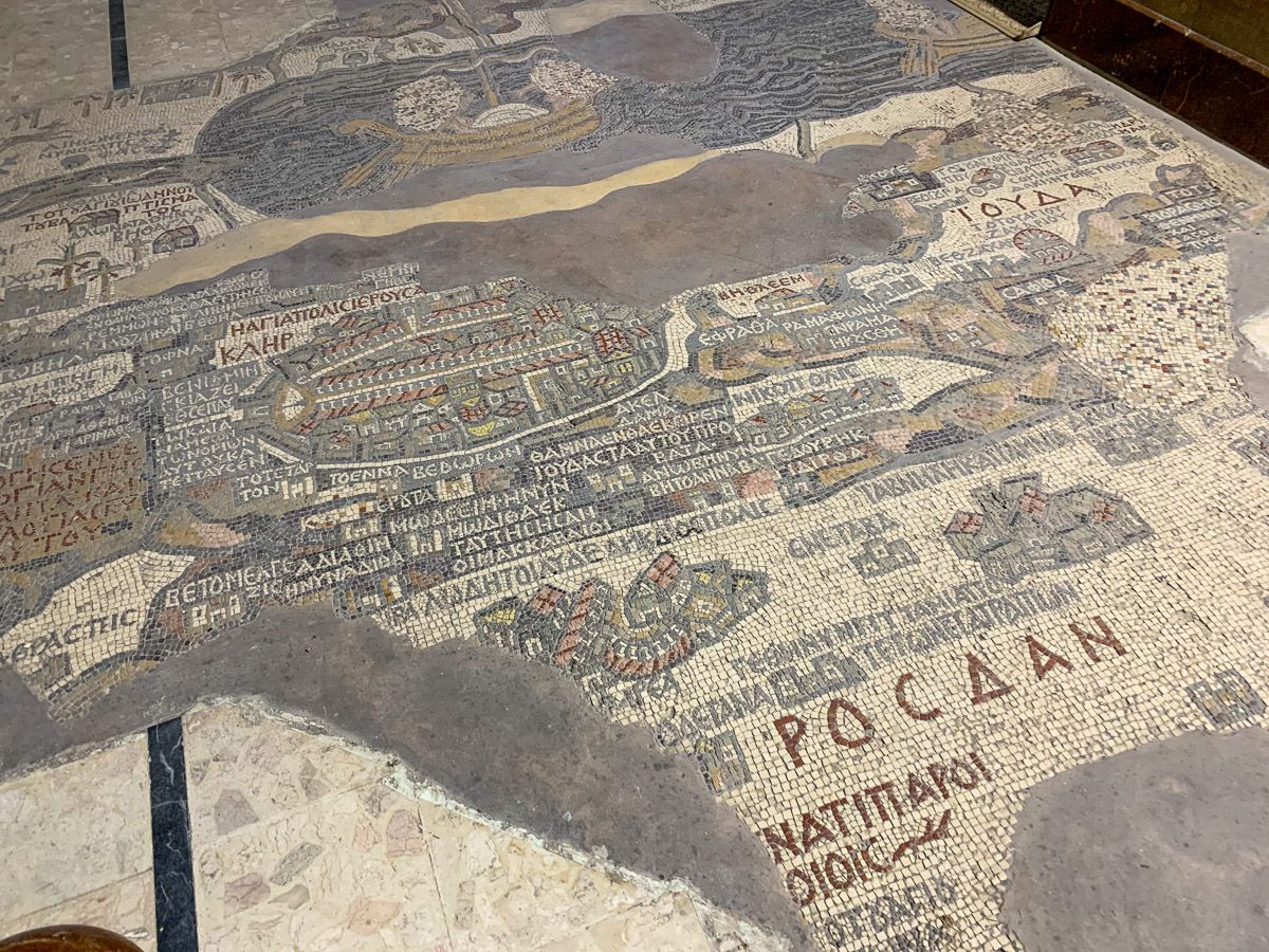 Qué ver en Madaba en un día [GUÍA + ITINERARIO + MAPA]