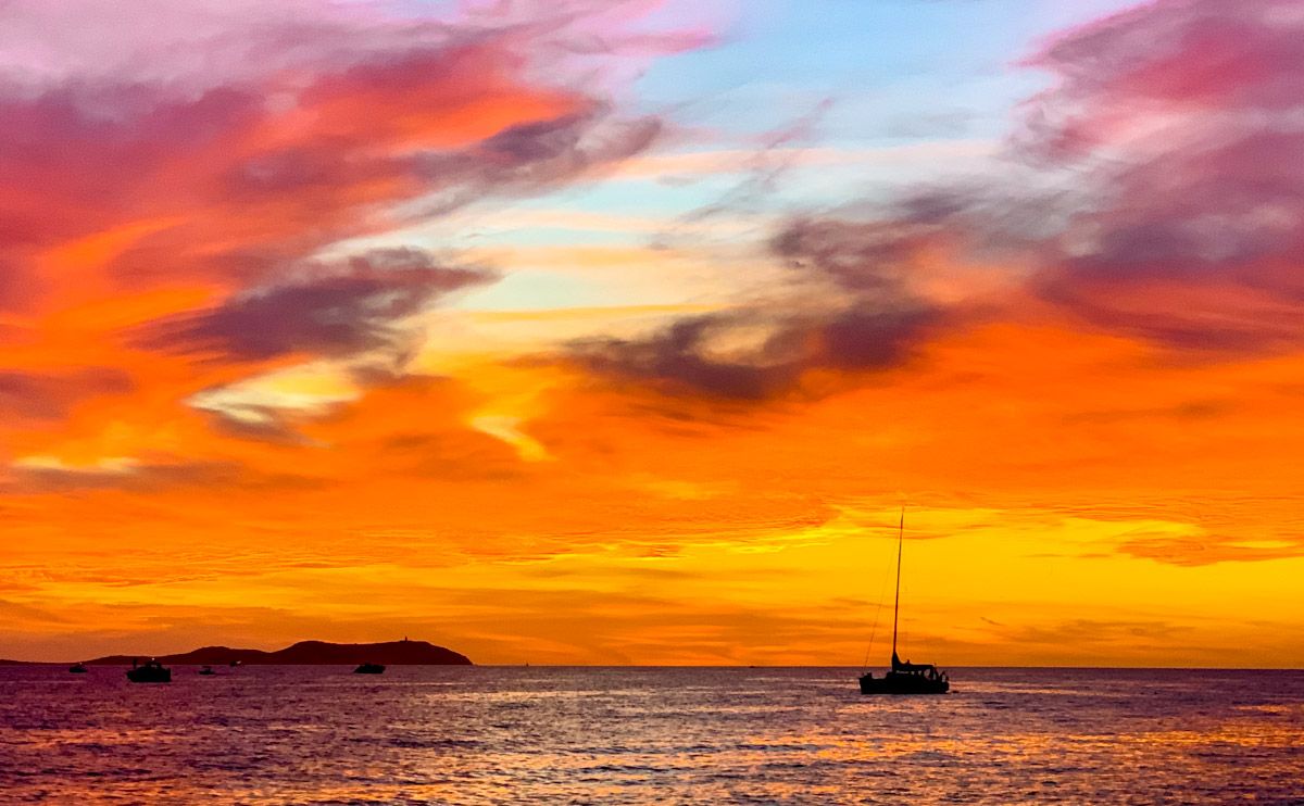 15 consejos para viajar a Ibiza (y no liarla)