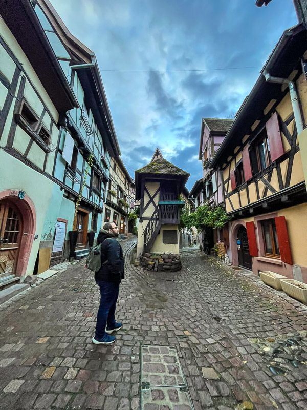 Los 5 pueblos más bonitos de Alsacia: Eguisheim - qué ver en alsacia - Organizar un viaje a Alsacia: cosas que tienes que tener en cuenta - Ruta por Alsacia y la Selva Negra en coche