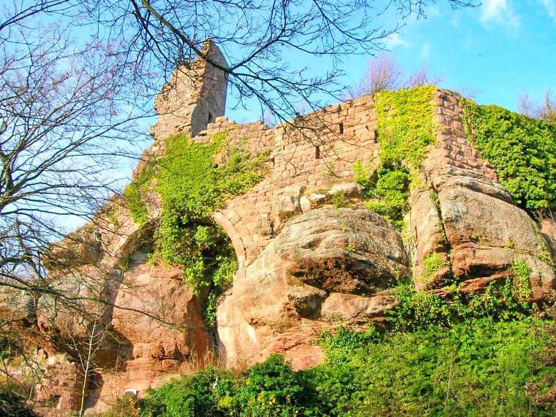 Qué ver en Alsacia: castillo de Guirbaden