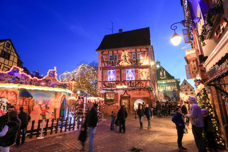 Mercado navideño en Colmar -donde dormir en Alsacia