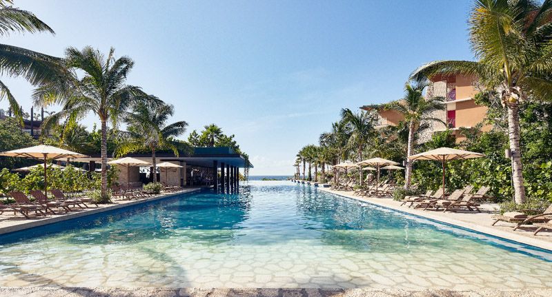 Guía del hotel Xcaret México: piscina principal