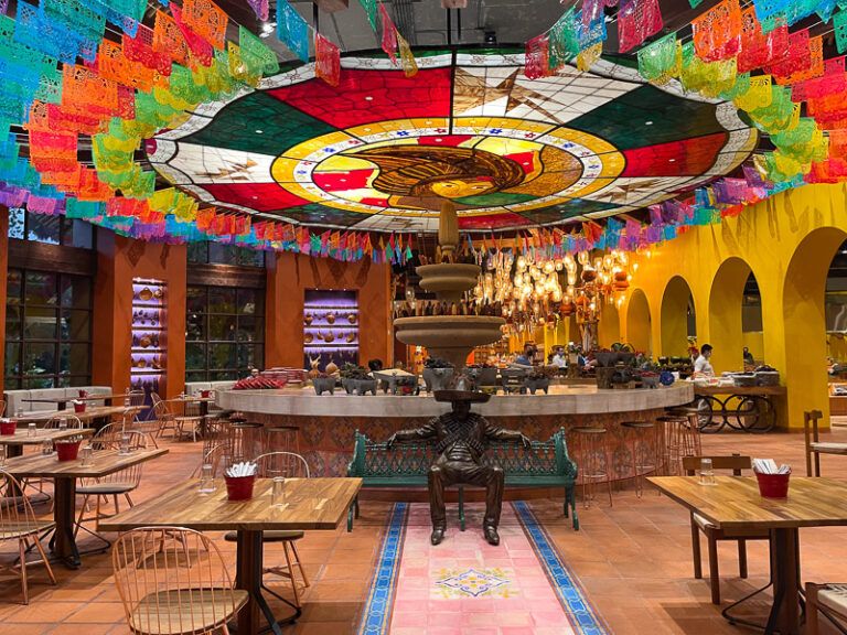Restaurantes del hotel Xcaret Arte menús y opinión