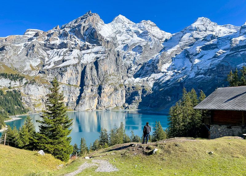 Ruta por Suiza en coche: lago Oechinensee - seguro de viaje para Suiza