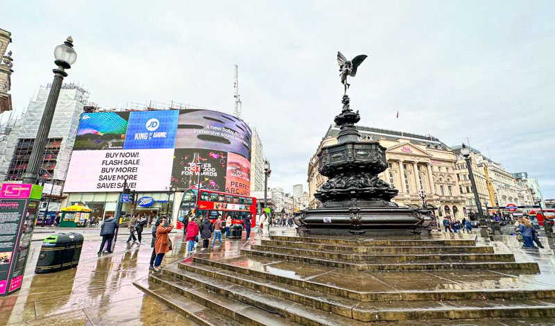 Qué ver en Londres en 4 días: Piccadilly Circus