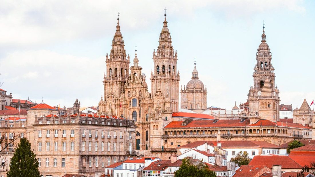Los 6 MEJORES free tours por Santiago de Compostela gratis y en español