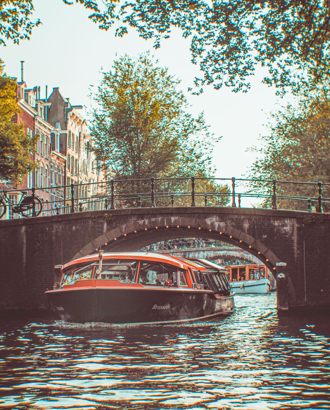 Paseo en barco por los canales de Amsterdam: TODO lo que tienes que saber