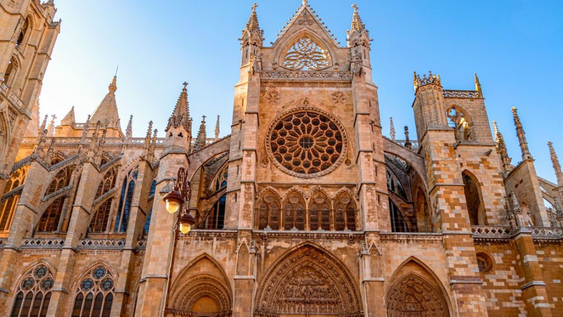 Los 5 mejores free tours por León gratis y en español