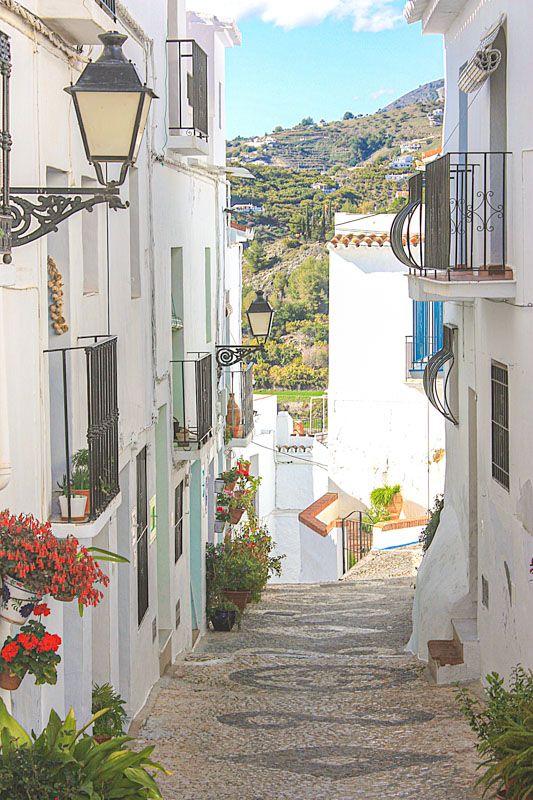 Los 10 pueblos más bonitos de Andalucía: Frigiliana