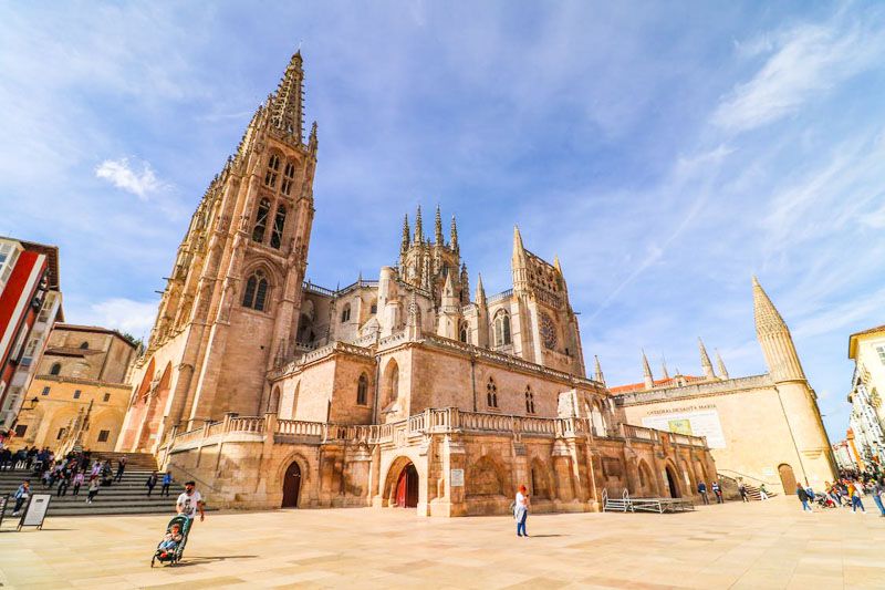 Los 3 mejores free tours por Burgos gratis y en español