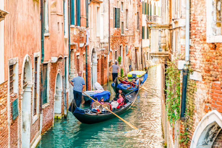 Paseo En G Ndola Por Venecia Que No Te Timen