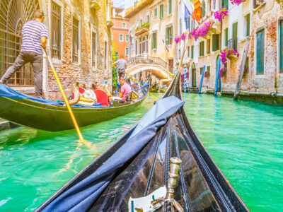 ▷Paseo en góndola por Venecia: qué empresa elegir, precios e info útil