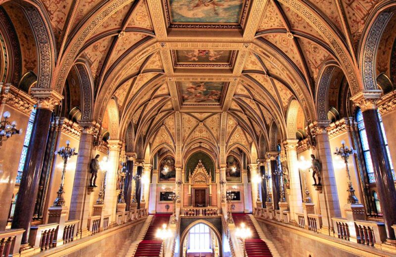 Visitar el Parlamento de Budapest: TODO lo que debes saber