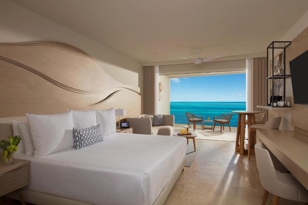 Breathless Cancun Soul Resort & Spa, uno de los hoteles todo incluido en Cancún con mejores vistas del océano