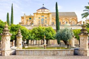 Visitar la Mezquita de Córdoba por libre: la alternativa a una visita guiada - seguros de viaje para España