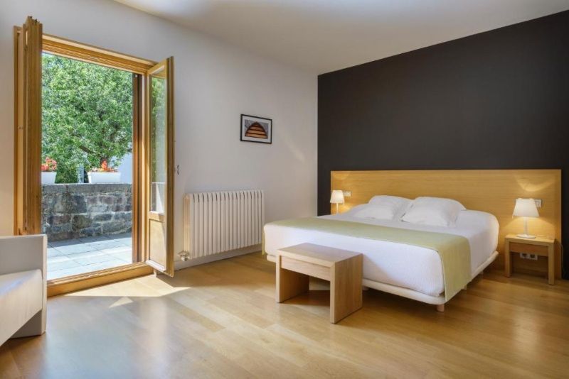 Hoteles con encanto en Navarra: Hotel Rural Torre de Úriz 