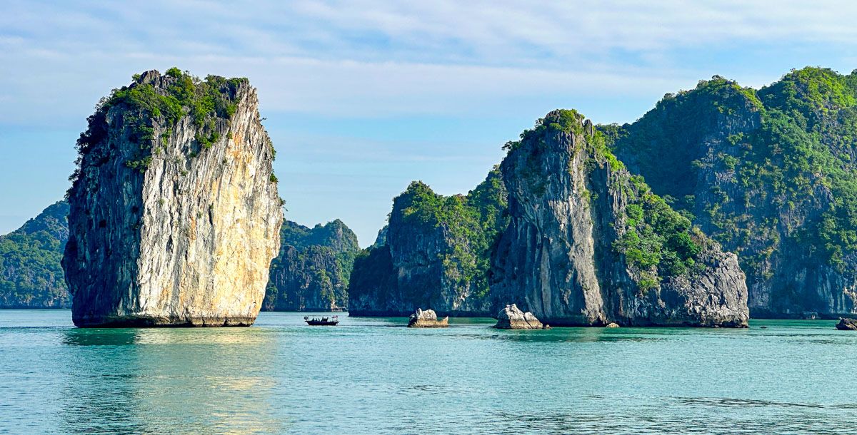 Crucero por la bahía de Halong: cuál elegir, precios, info útil y nuestra experiencia