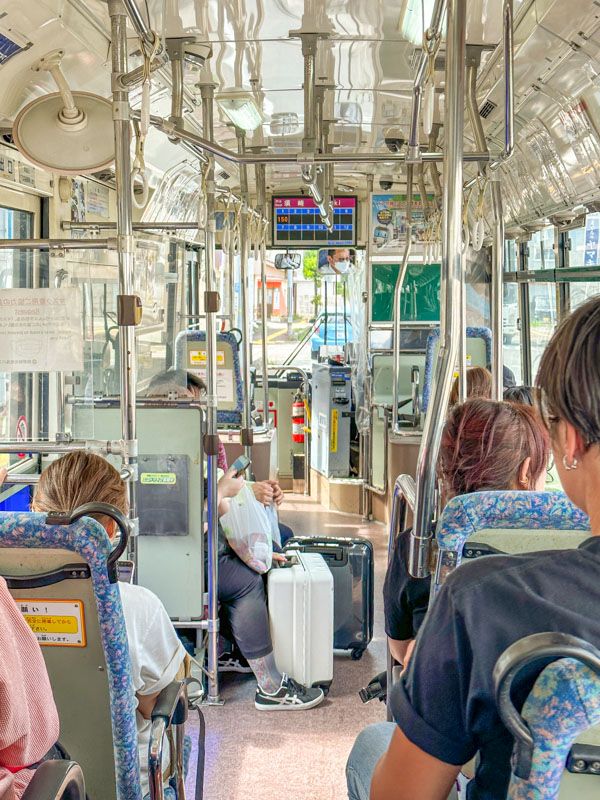 Ruta Kumano Kodo: autobús en Kii Katsura