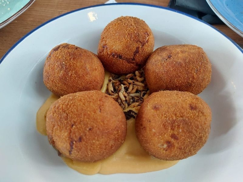 Dónde comer en Altea: croquetas en 8 de tapes