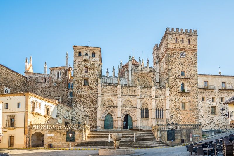 Qué ver en la provincia de Cáceres: Real Monasterio de Guadalupe