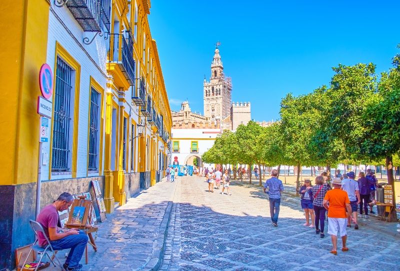 Dónde alojarse en Sevilla: el Barrio de Santa Cruz