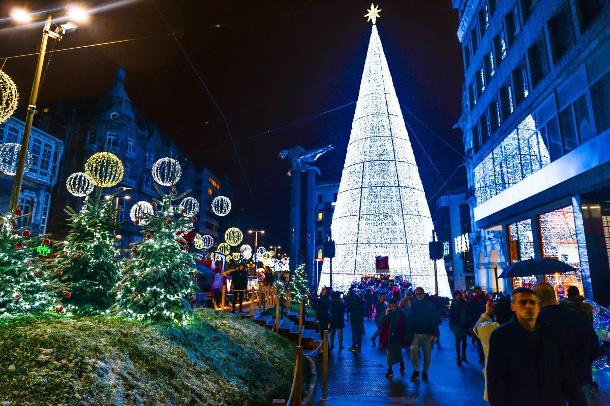 ▷ Vigo en Navidad 2025: qué ver, guía de mercados y 15 planes imprescindibles