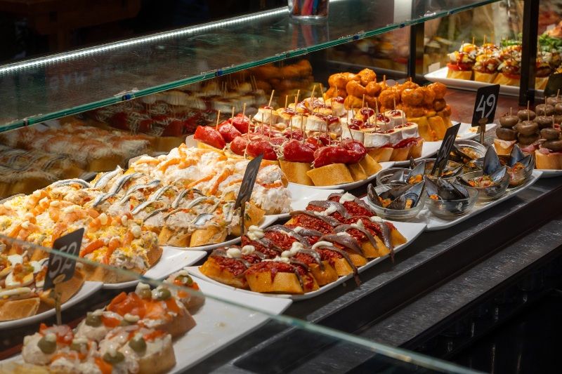Qué ver en España: famosos pintxos de Bilbao