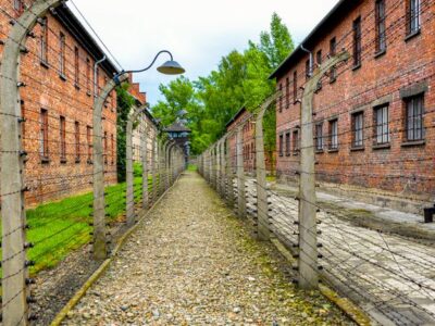 ▷ Excursión a Auschwitz desde Cracovia: cómo ir, precios y mejor opción