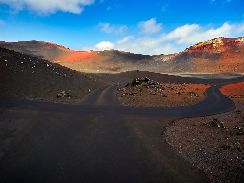 Mejor isla de Canarias para los amantes de la aventura y el turismo activo: Lanzarote