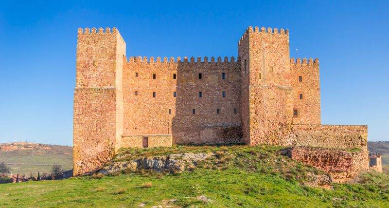 Qué ver en Sigüenza: El Castillo de Sigüenza o Castillo de los Obispos