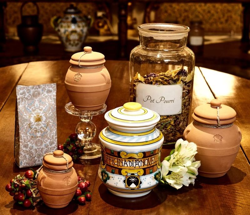 La farmacia más antigua de Florencia: Officina Profumo-Farmaceutica di Santa Maria Novella
