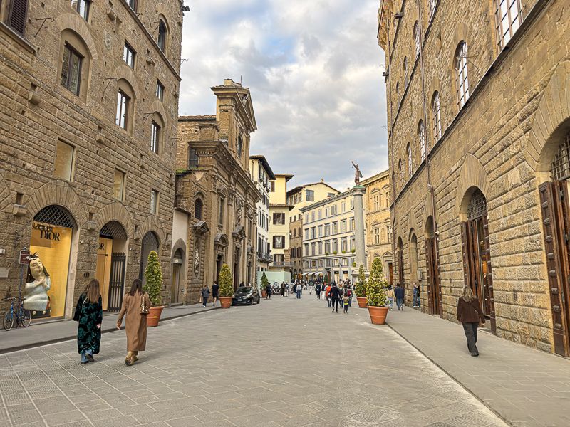 Qué ver en Florencia: Via de Tornabuoni