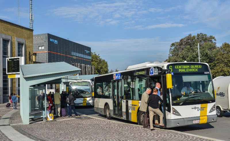 Cómo ir de Brujas a Gante: en autobús